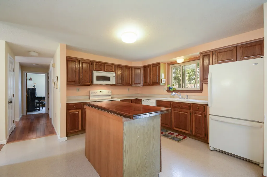 4 New Castle Street Concord NH 03301