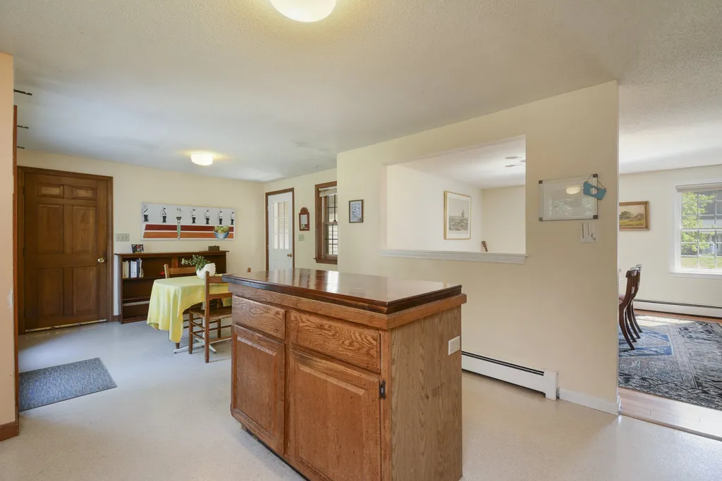 4 New Castle Street Concord NH 03301