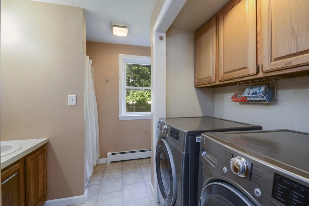 4 New Castle Street Concord NH 03301