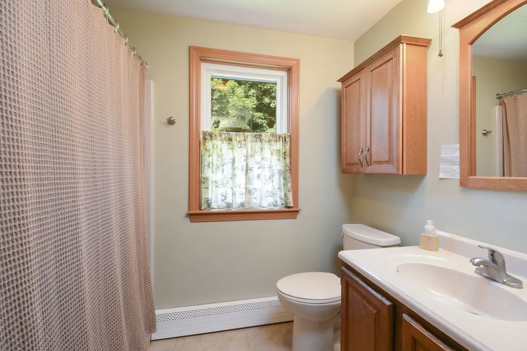 4 New Castle Street Concord NH 03301