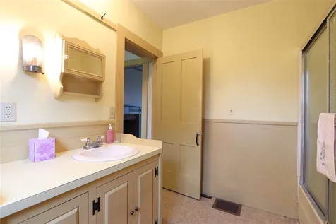 215 Grandview Drive Ryegate VT 05042
