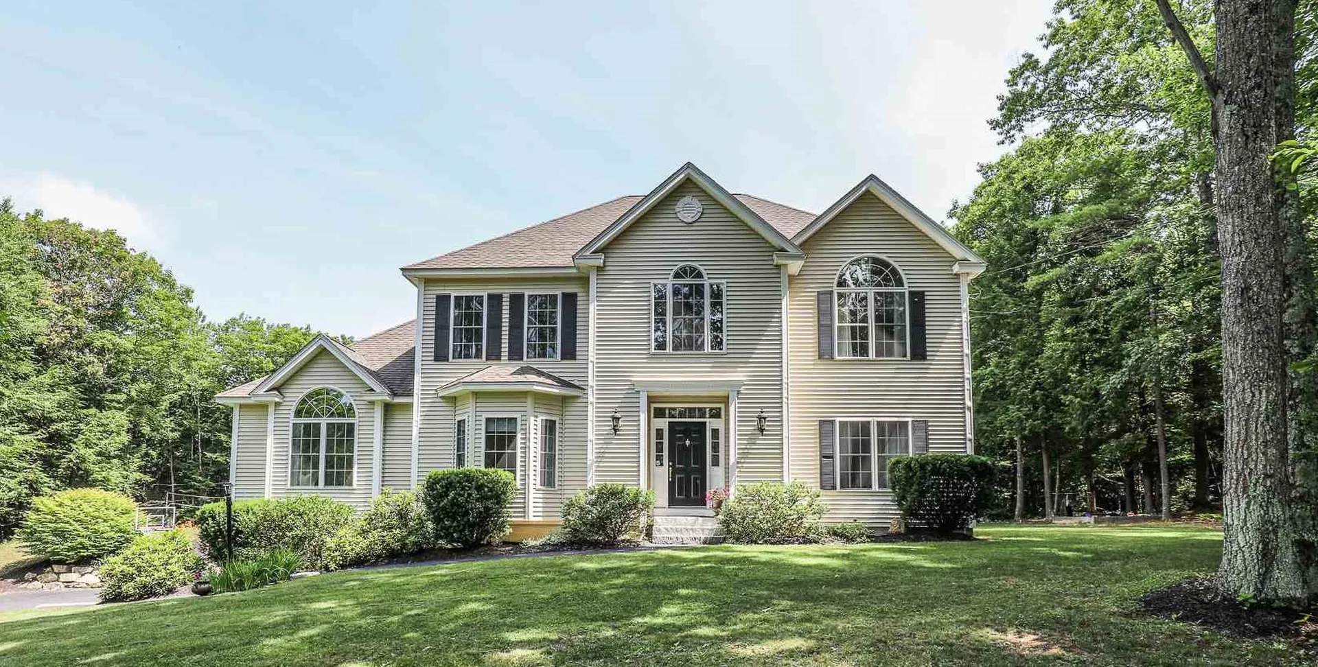 34 Pheasant Lane New Boston NH 03070