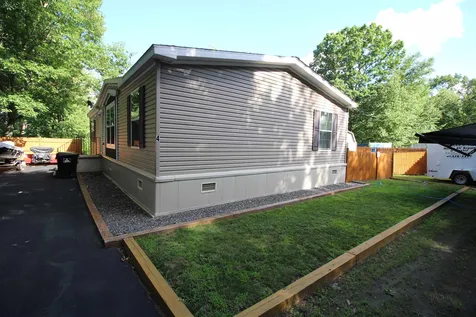 4 Buffy Street Rochester NH 03867
