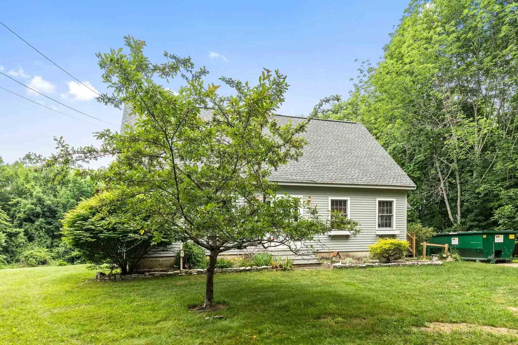 407 Province Road Strafford NH 03884