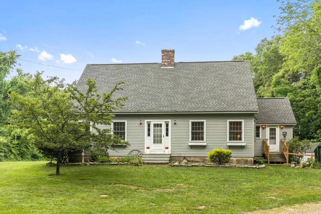 407 Province Road Strafford NH 03884
