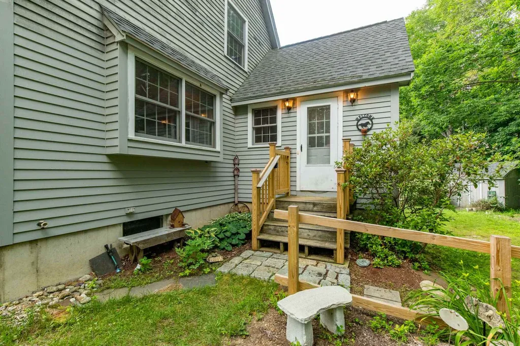 407 Province Road Strafford NH 03884