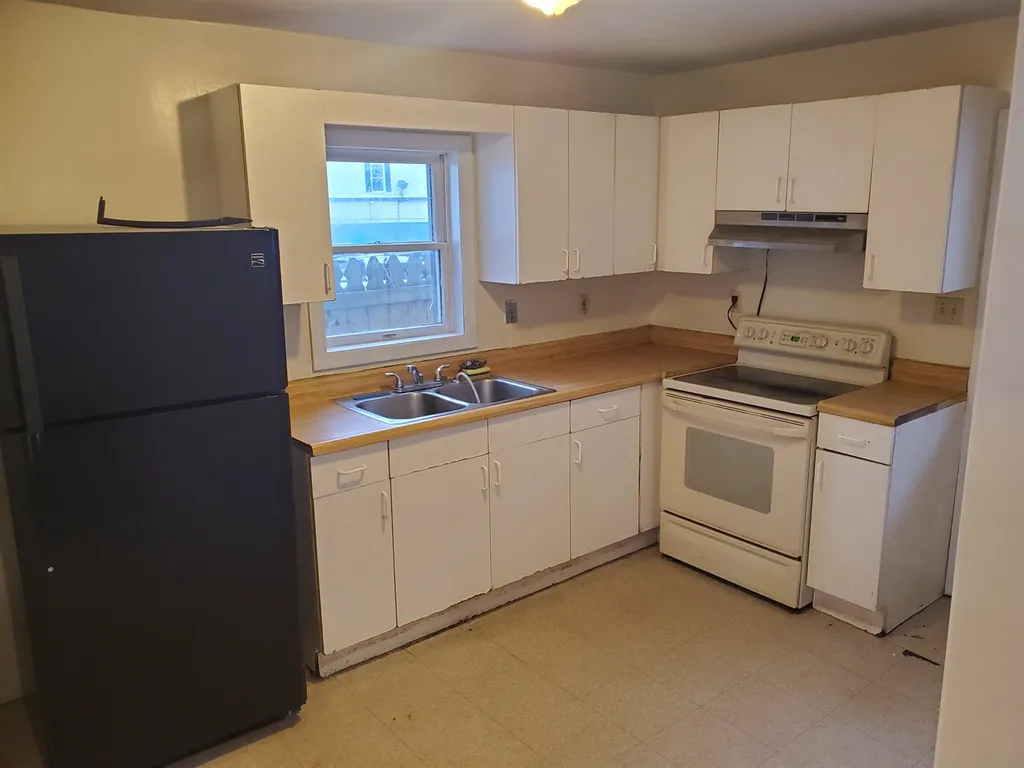 152 Wilson Street Manchester NH 03103