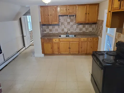152 Wilson Street Manchester NH 03103