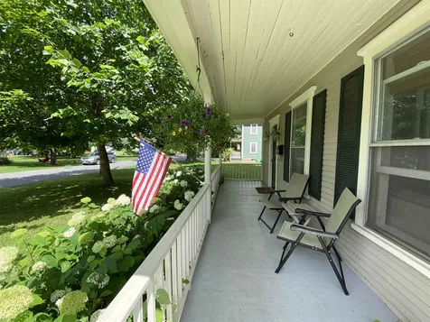 12 Maple Street Woodstock VT 05091