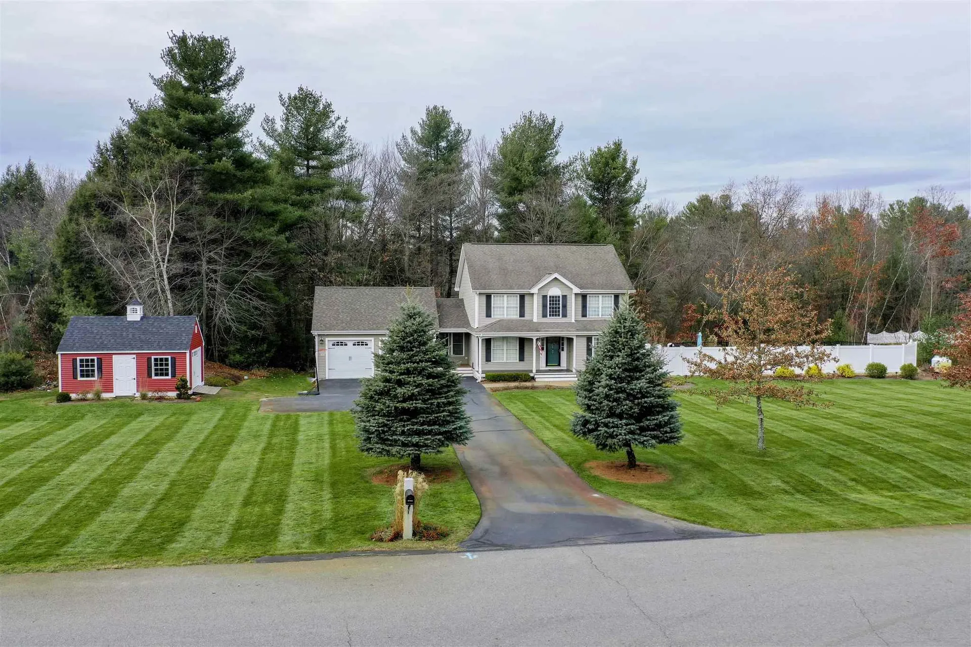 74 Brenton Street Litchfield NH 03052