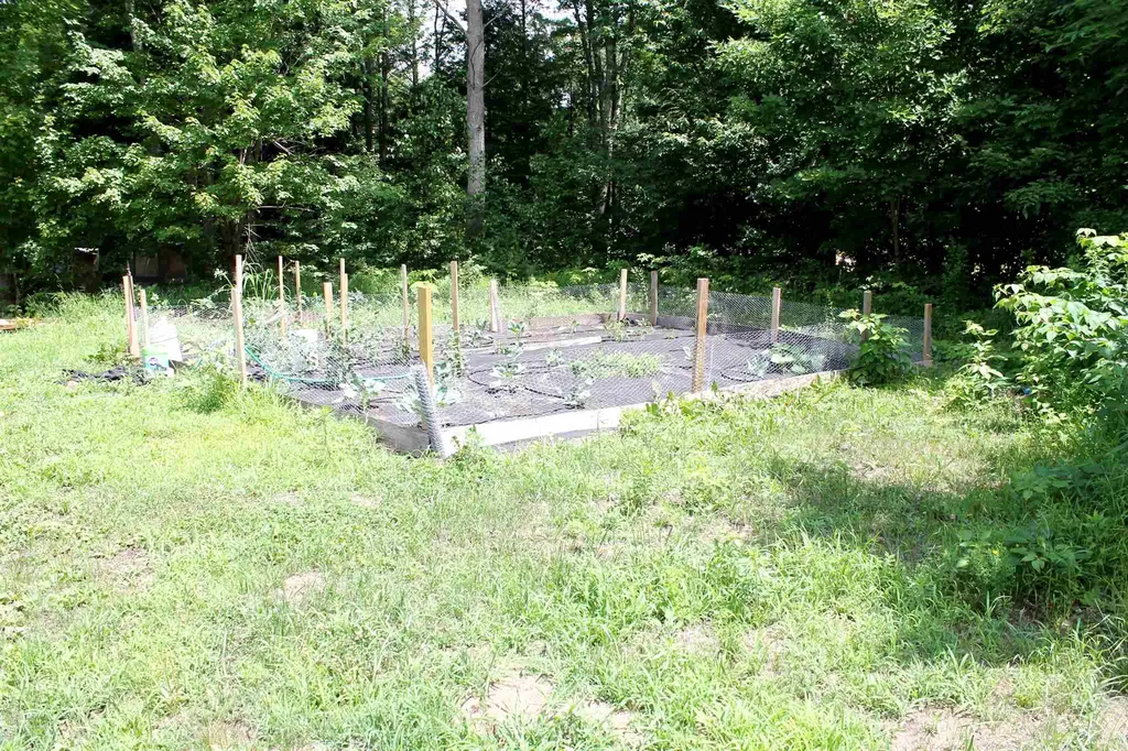 66 Hanson Road Chester NH 03036