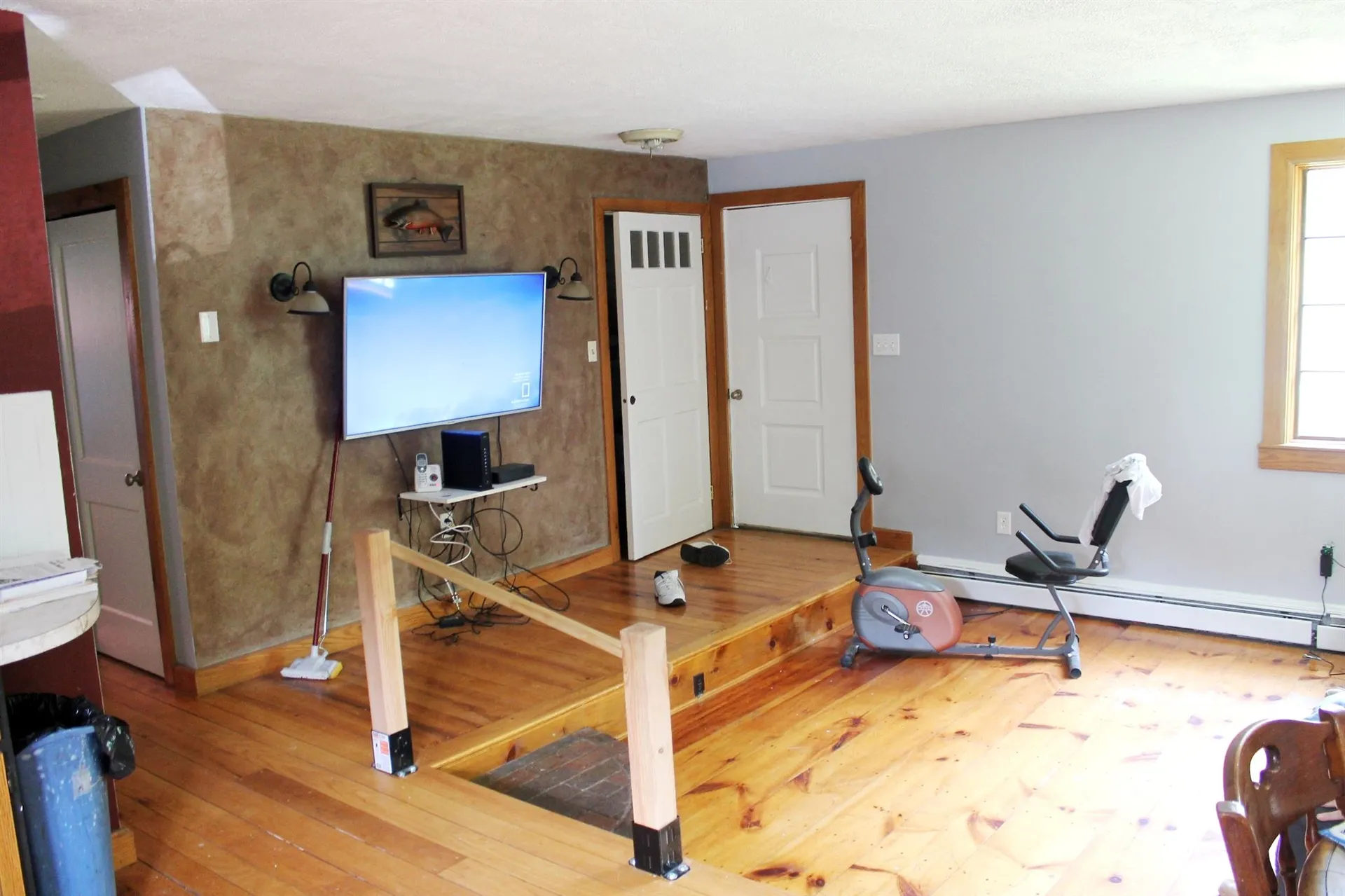 66 Hanson Road Chester NH 03036