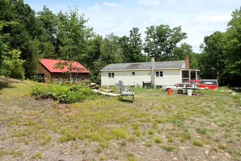 66 Hanson Road Chester NH 03036
