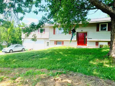 16 Lague Drive Montpelier VT 05602
