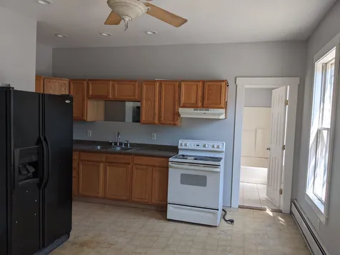 27 Knight Street Rochester NH 03867