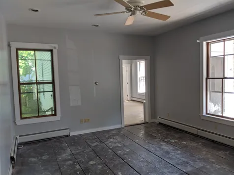 27 Knight Street Rochester NH 03867