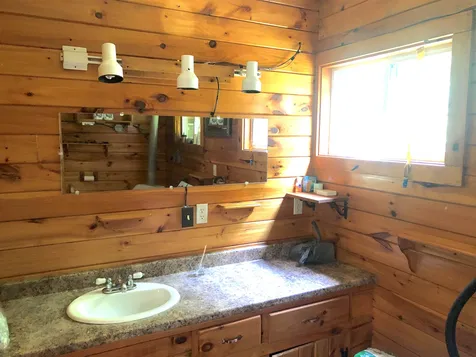 3208 Old Duck Pond Road Sheffield VT 05866