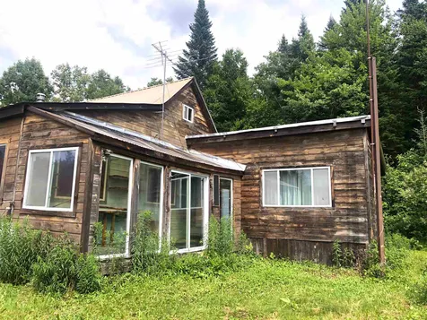 3208 Old Duck Pond Road Sheffield VT 05866