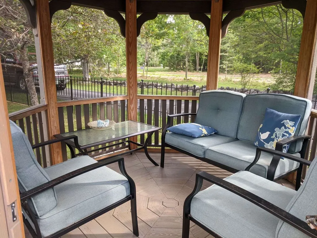 1219 Mount Moosilauke Highway Wentworth NH 03282