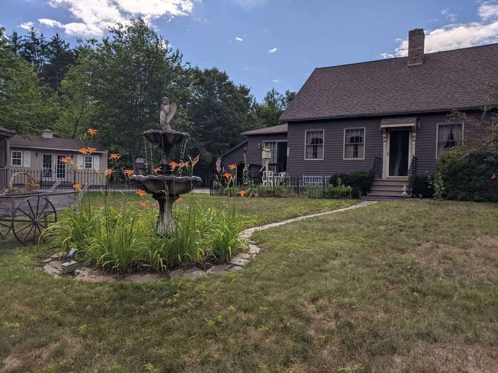 1219 Mount Moosilauke Highway Wentworth NH 03282