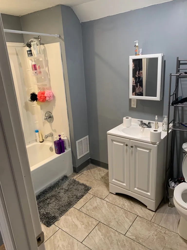 8-10 Beacon Street Nashua NH 03064