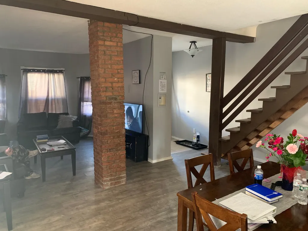8-10 Beacon Street Nashua NH 03064