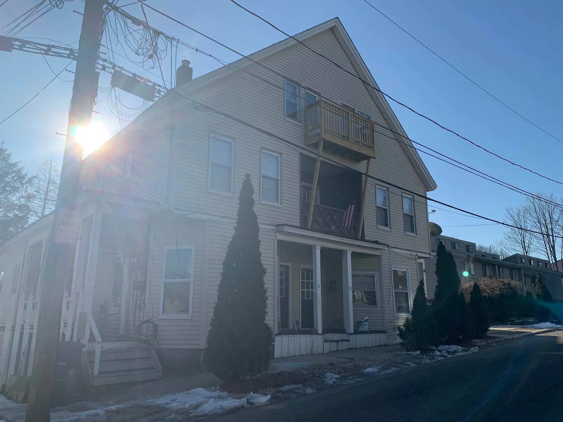 8-10 Beacon Street Nashua NH 03064