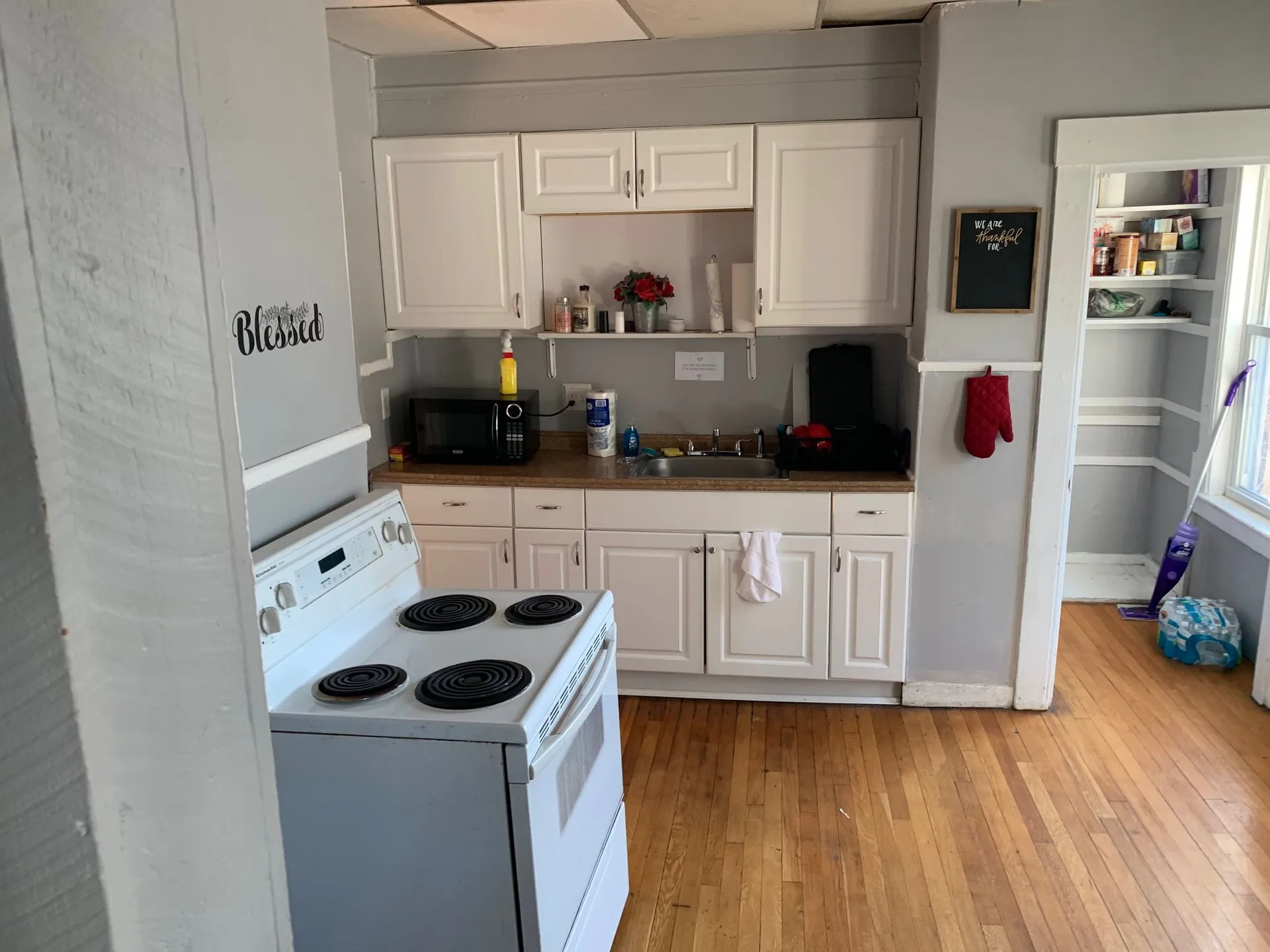 8-10 Beacon Street Nashua NH 03064