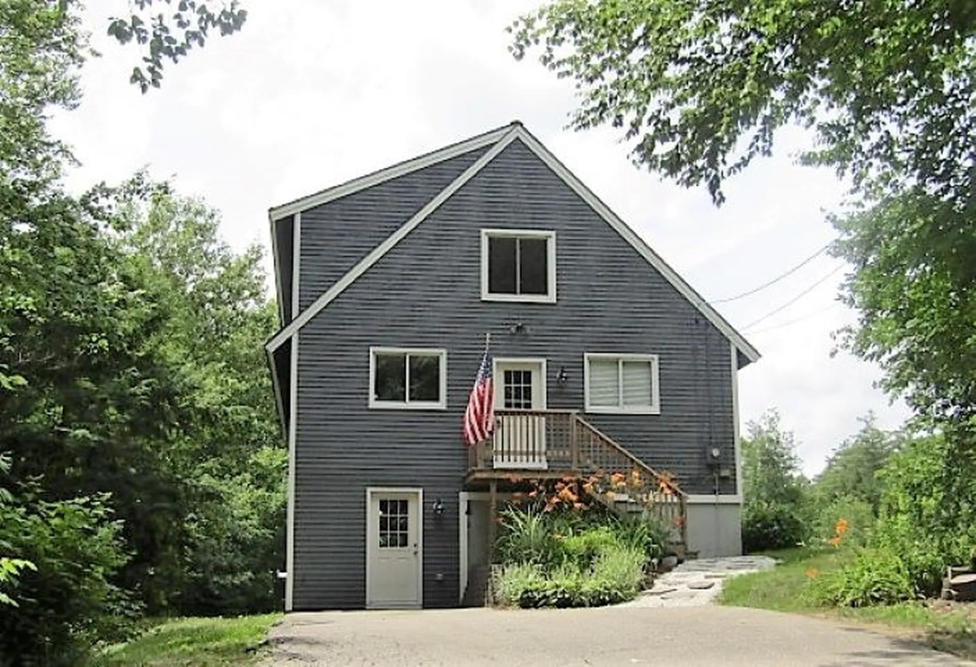 50 Demeritt Avenue Lee NH 03861