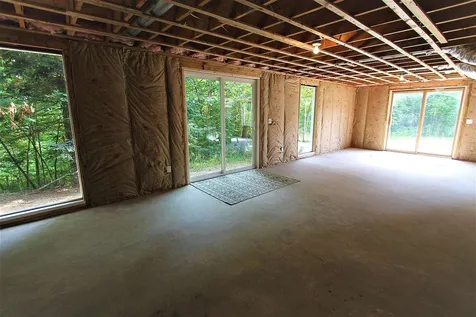 50 Demeritt Avenue Lee NH 03861