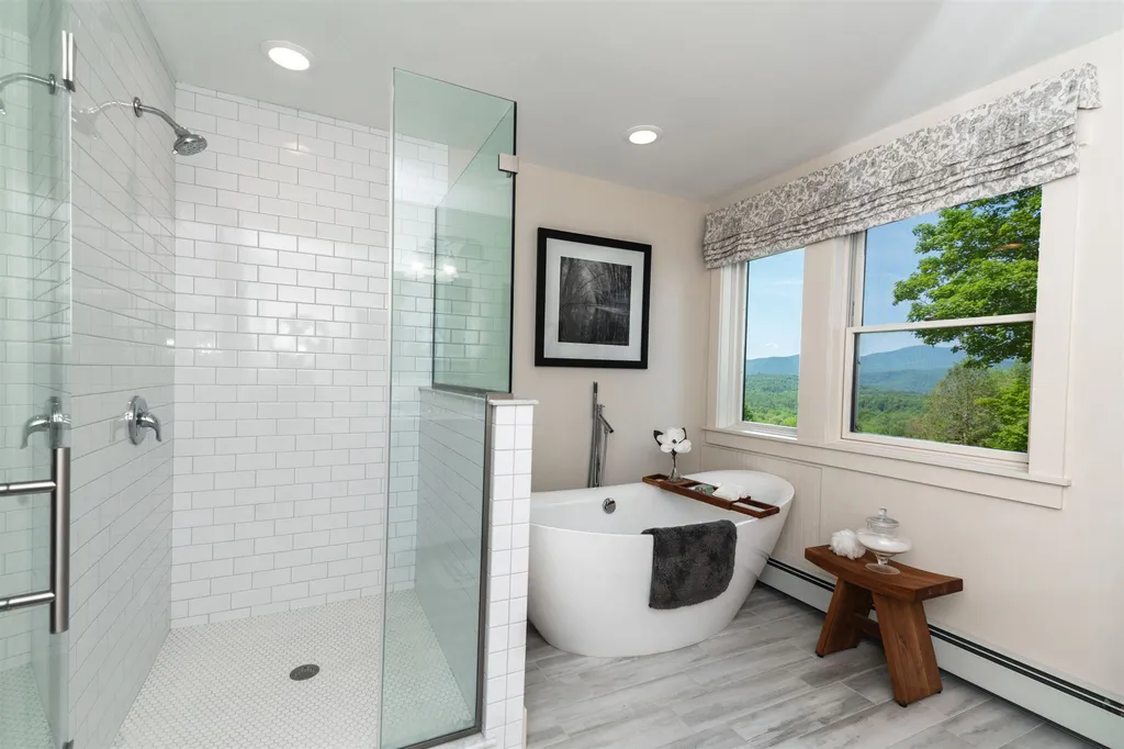1240 Maggies Way Waterbury VT 05677