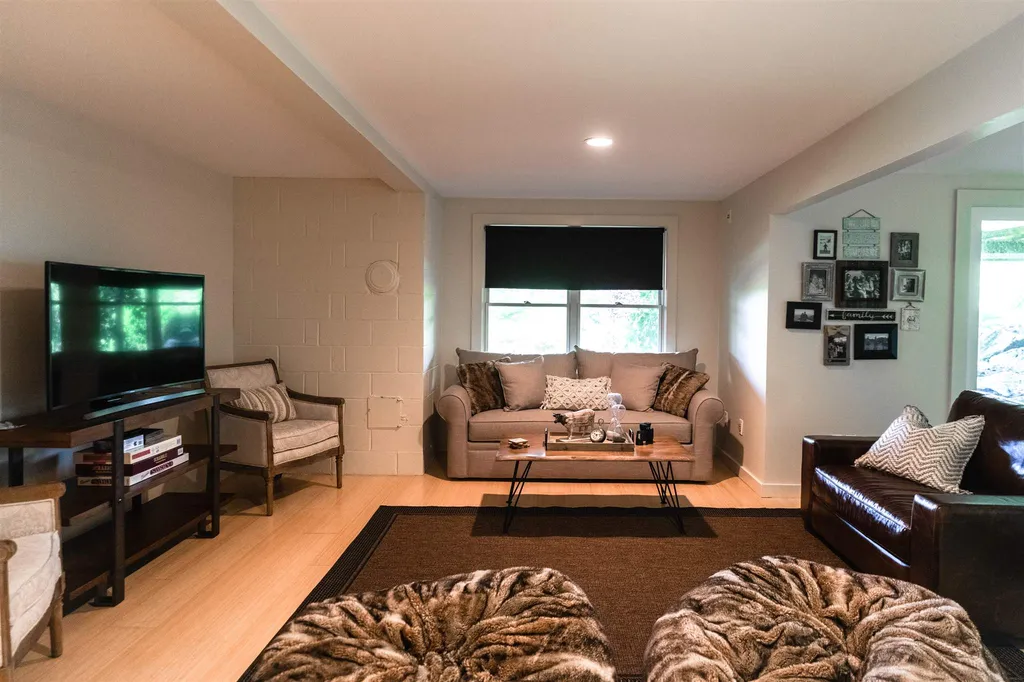 1240 Maggies Way Waterbury VT 05677
