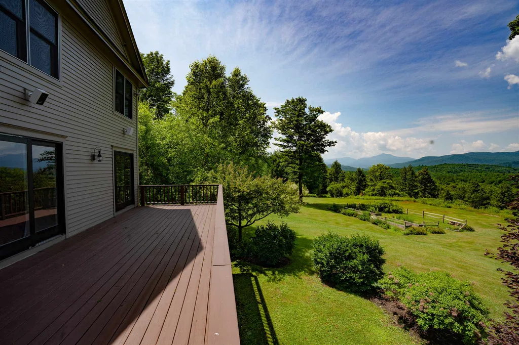 1240 Maggies Way Waterbury VT 05677