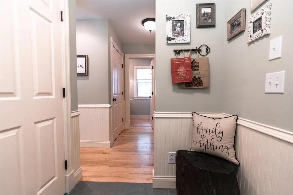 1240 Maggies Way Waterbury VT 05677