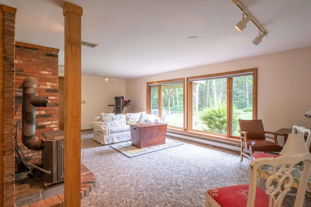 60 Turnpike Road Northfield NH 03276