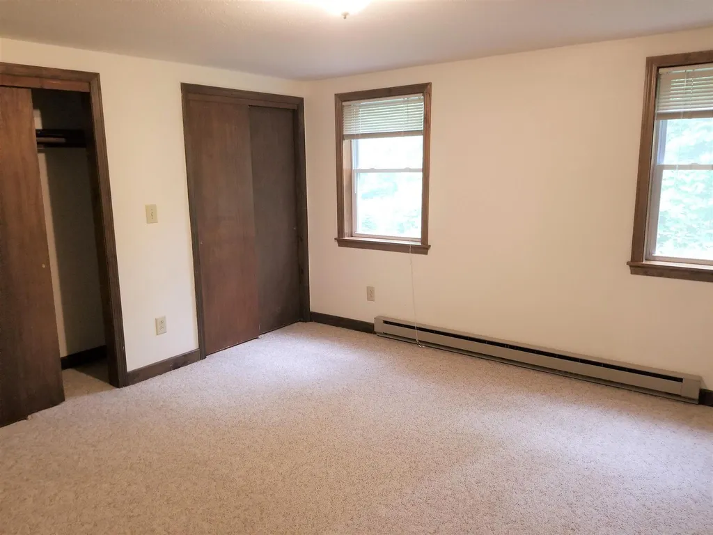 647 Bugbee Street Hartford VT 05001
