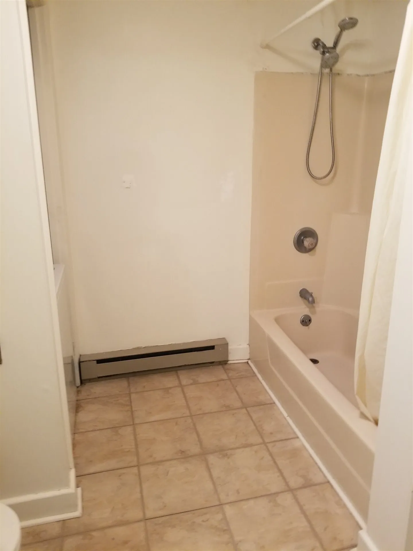 647 Bugbee Street Hartford VT 05001