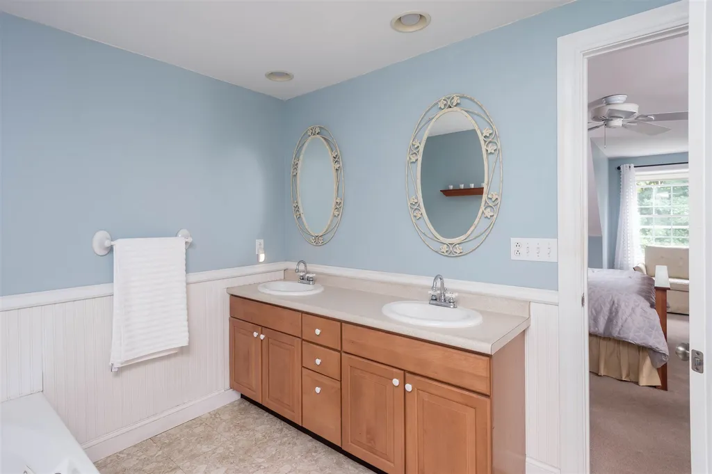 141 Wednesday Hill Road Lee NH 03861