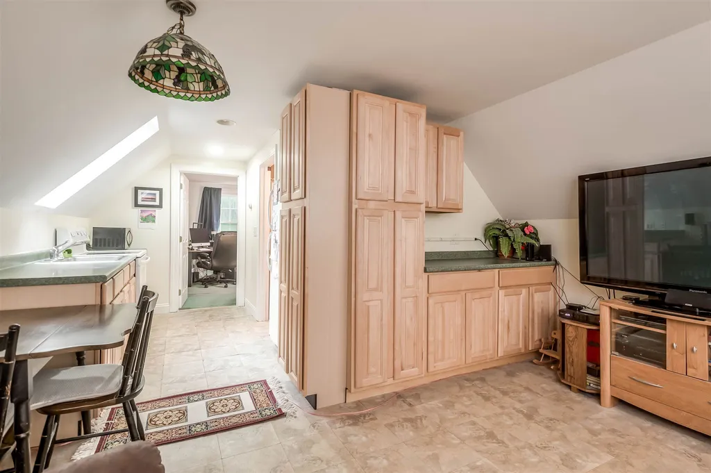 141 Wednesday Hill Road Lee NH 03861