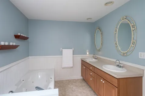 141 Wednesday Hill Road Lee NH 03861