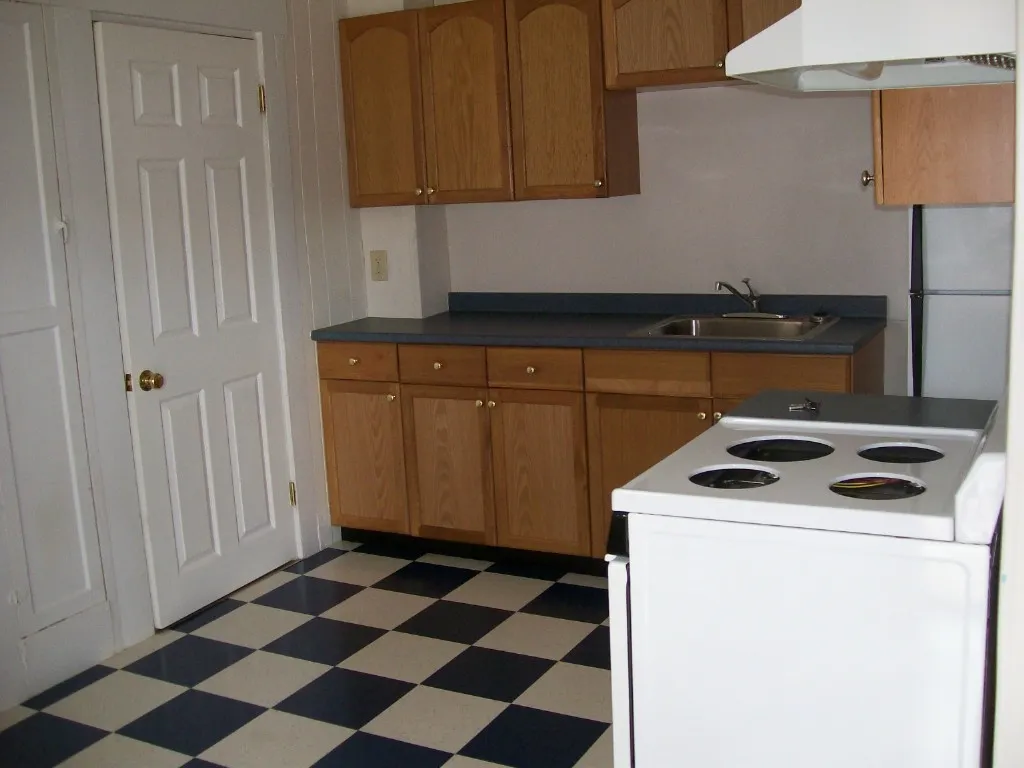 25 Bridge Street Rochester NH 03867