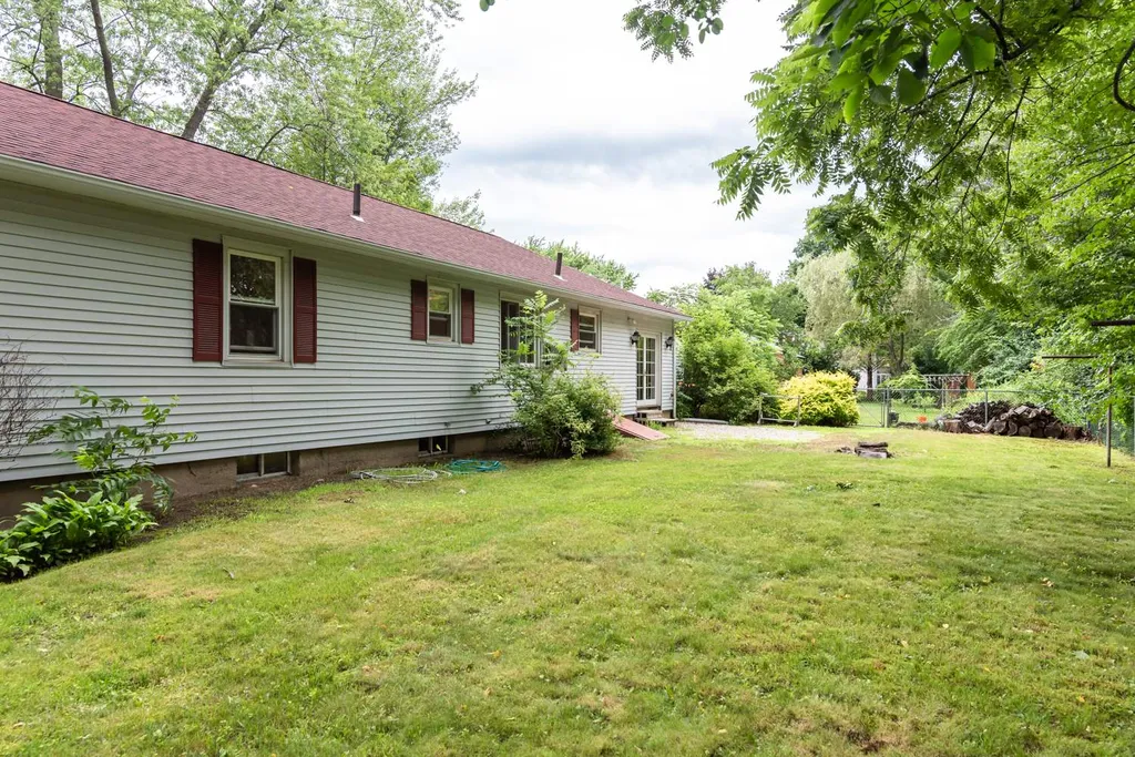 3 Lamson Lane Hampton NH 03842