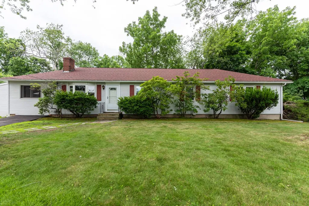 3 Lamson Lane Hampton NH 03842