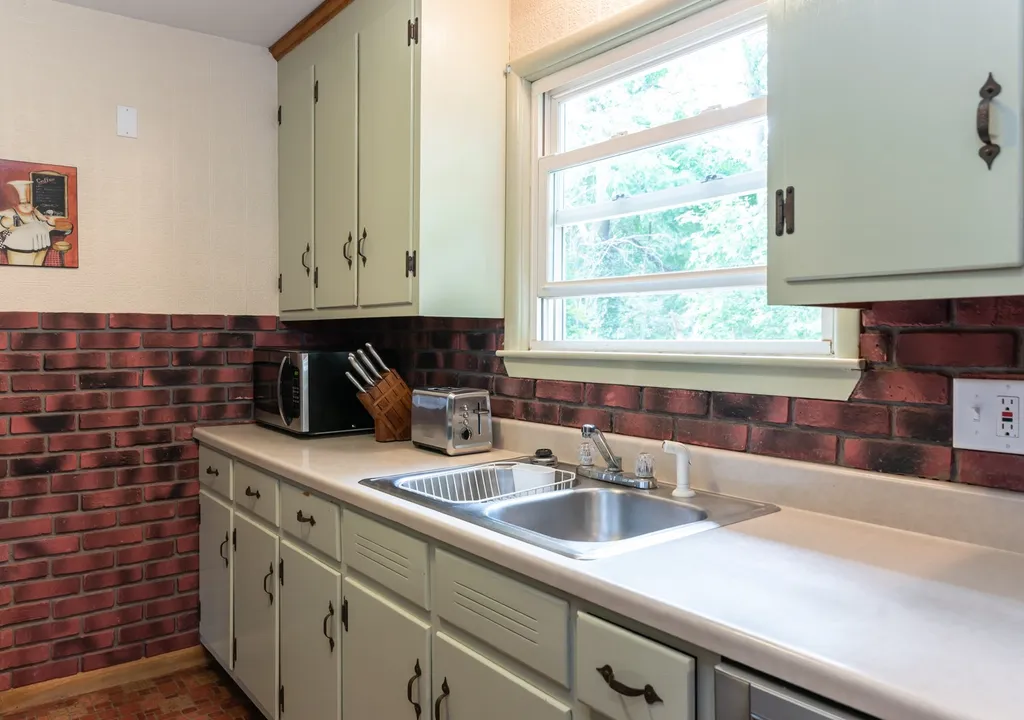 3 Lamson Lane Hampton NH 03842