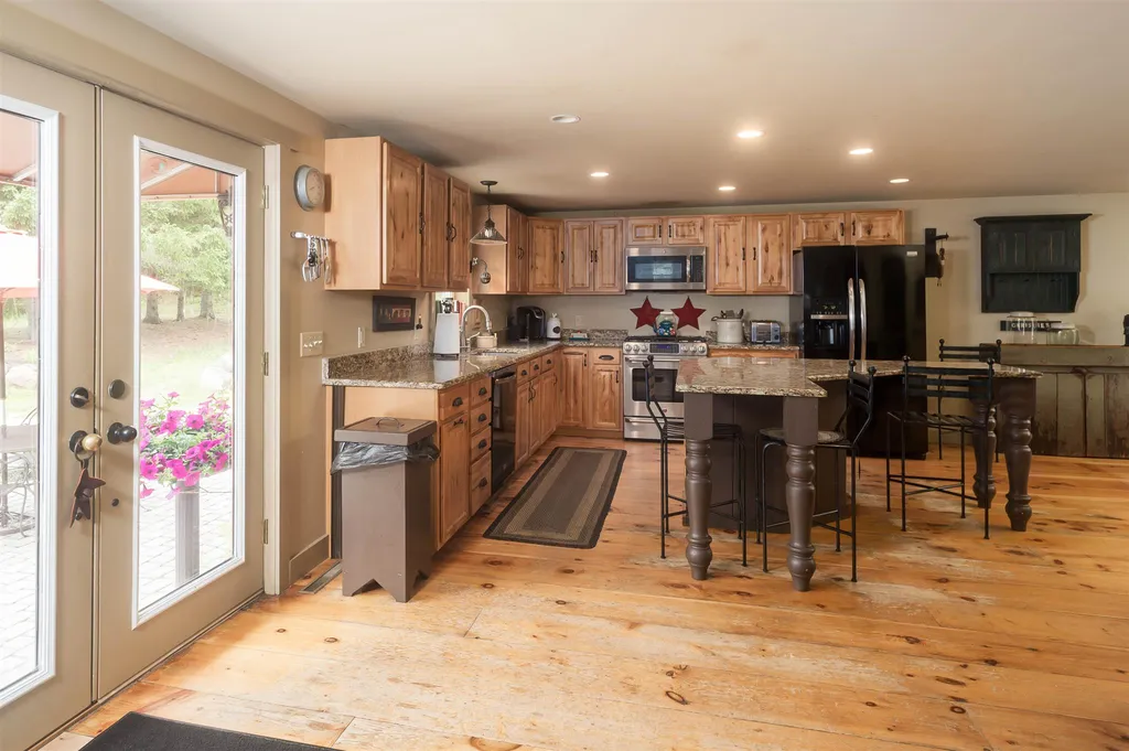 256 Milton Road Rochester NH 03868