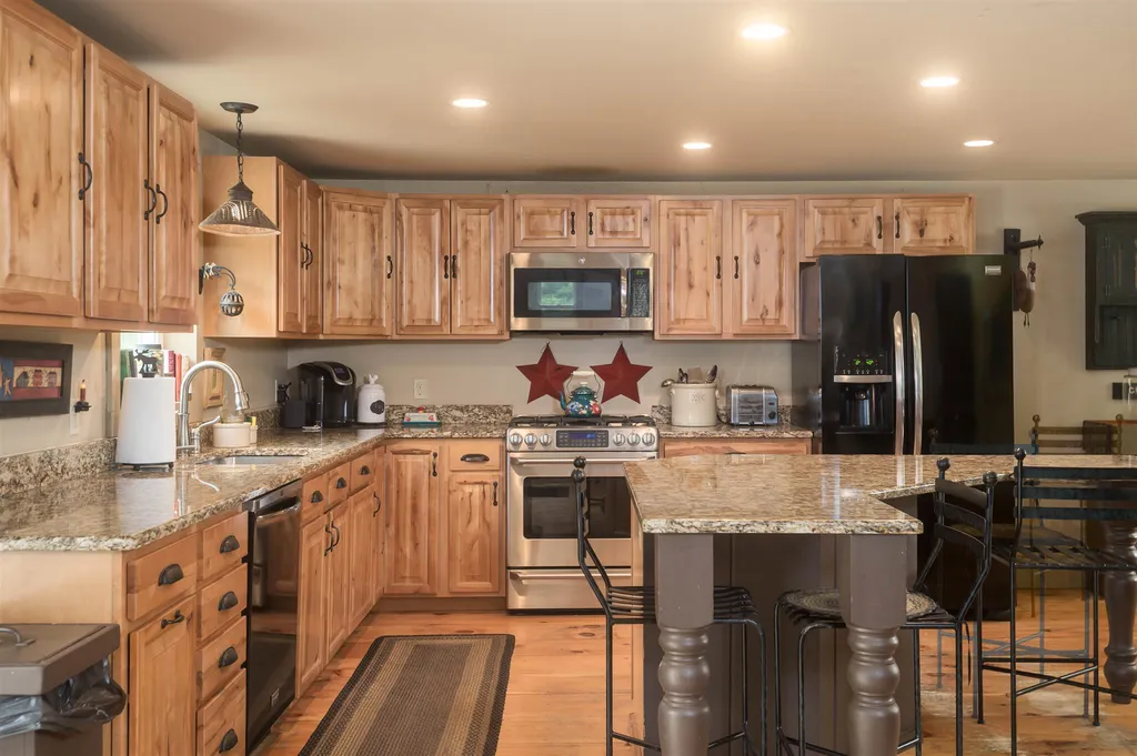 256 Milton Road Rochester NH 03868