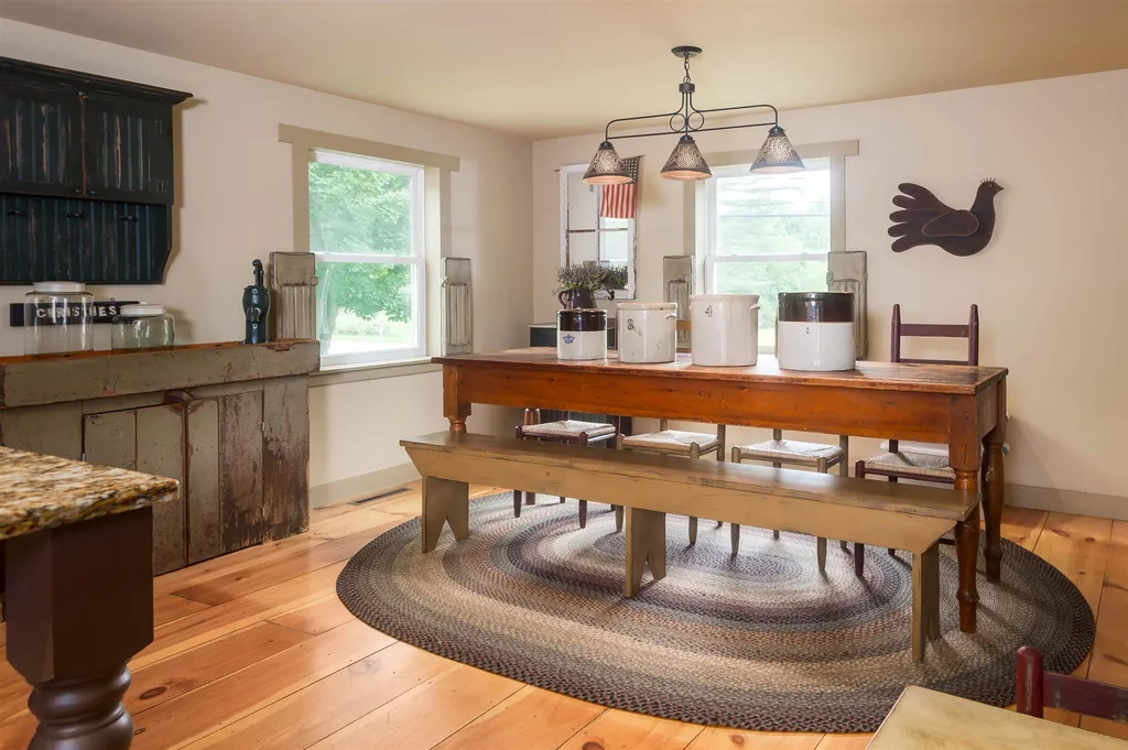 256 Milton Road Rochester NH 03868