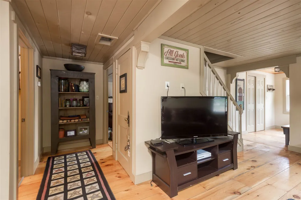 256 Milton Road Rochester NH 03868