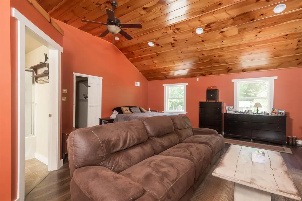 256 Milton Road Rochester NH 03868