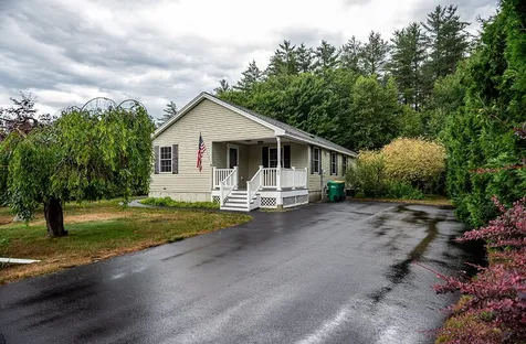 45 Kinsale Drive Rochester NH 03868